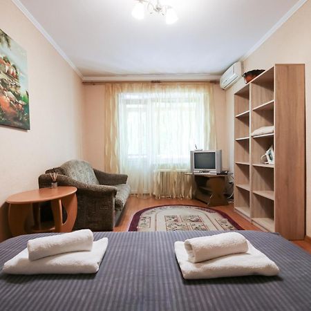 Апартаменти Неподалік Трц Гулівер, М. Палац Спорту Киев Экстерьер фото